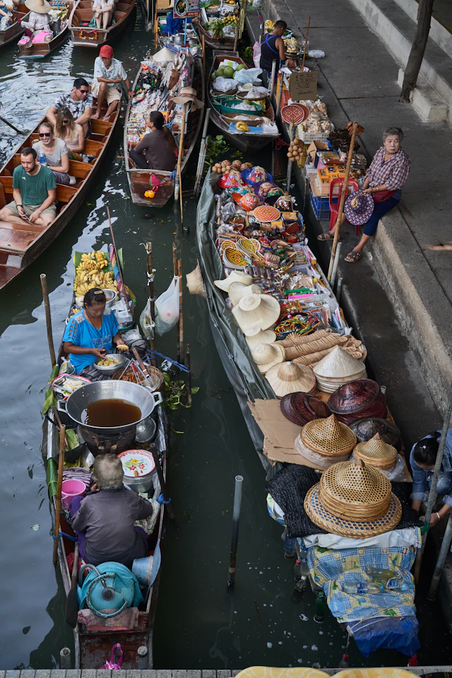 Floating Markets