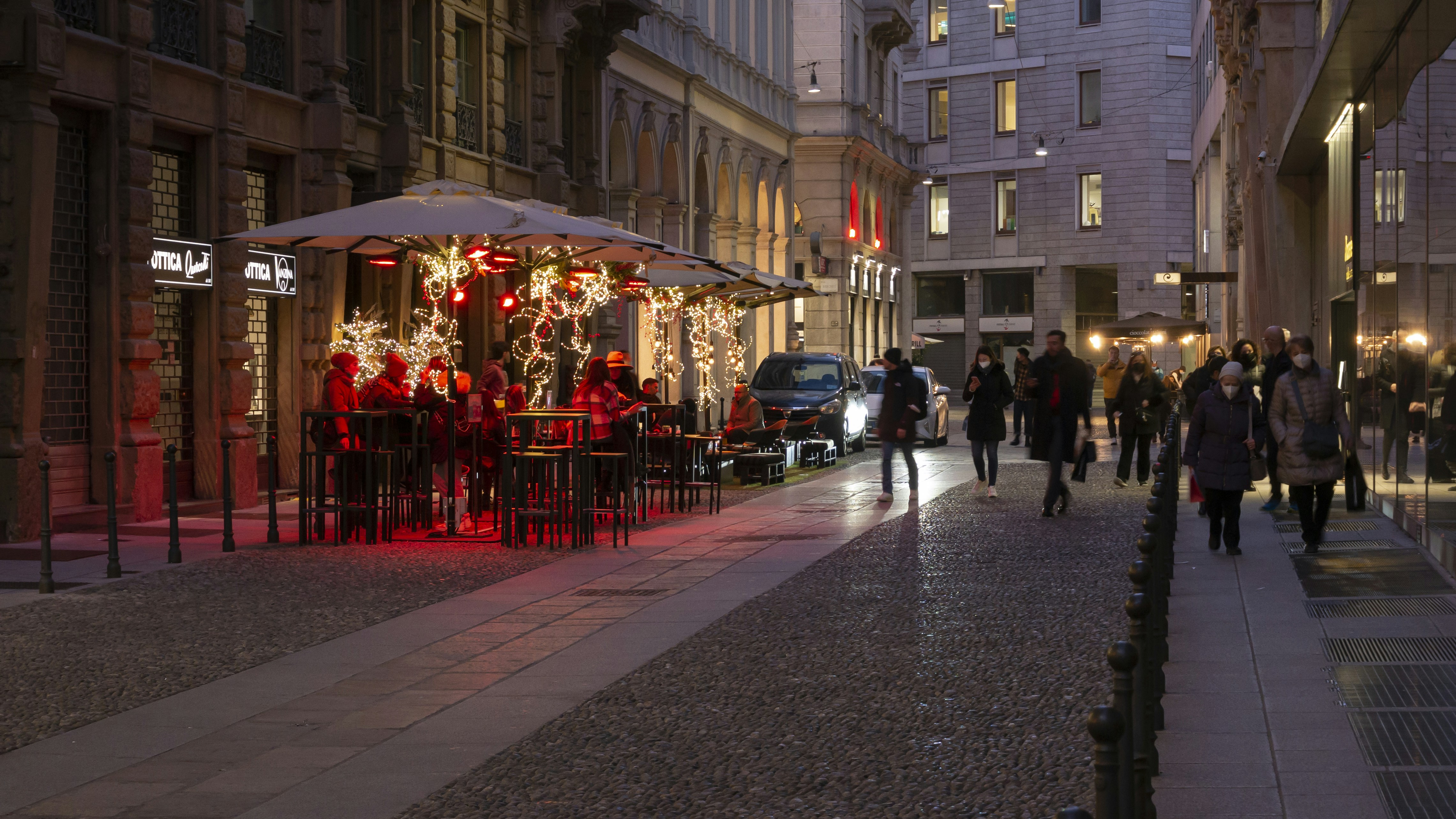 Photo by abphoto_dot_it