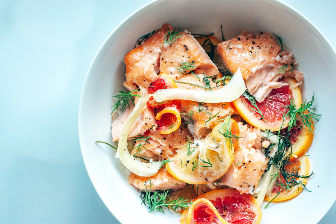 Fresh salmon and omega-3 foods