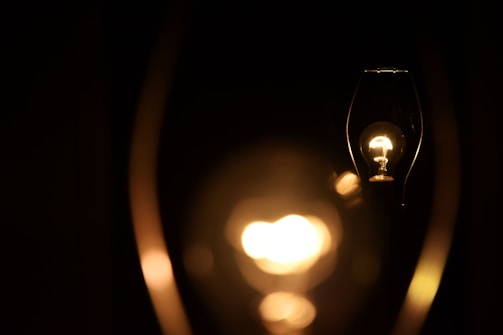 Close-up of a gallery image glowing softly as a cursor moves over it.