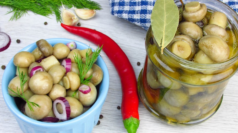 Маринованные грибы