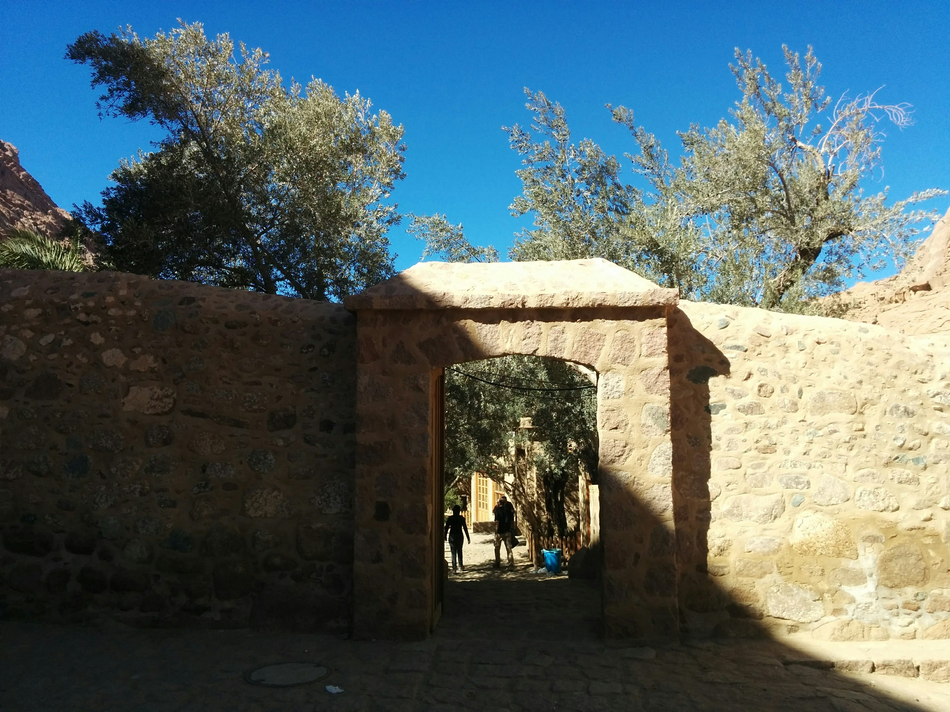 Photo by youhananassif