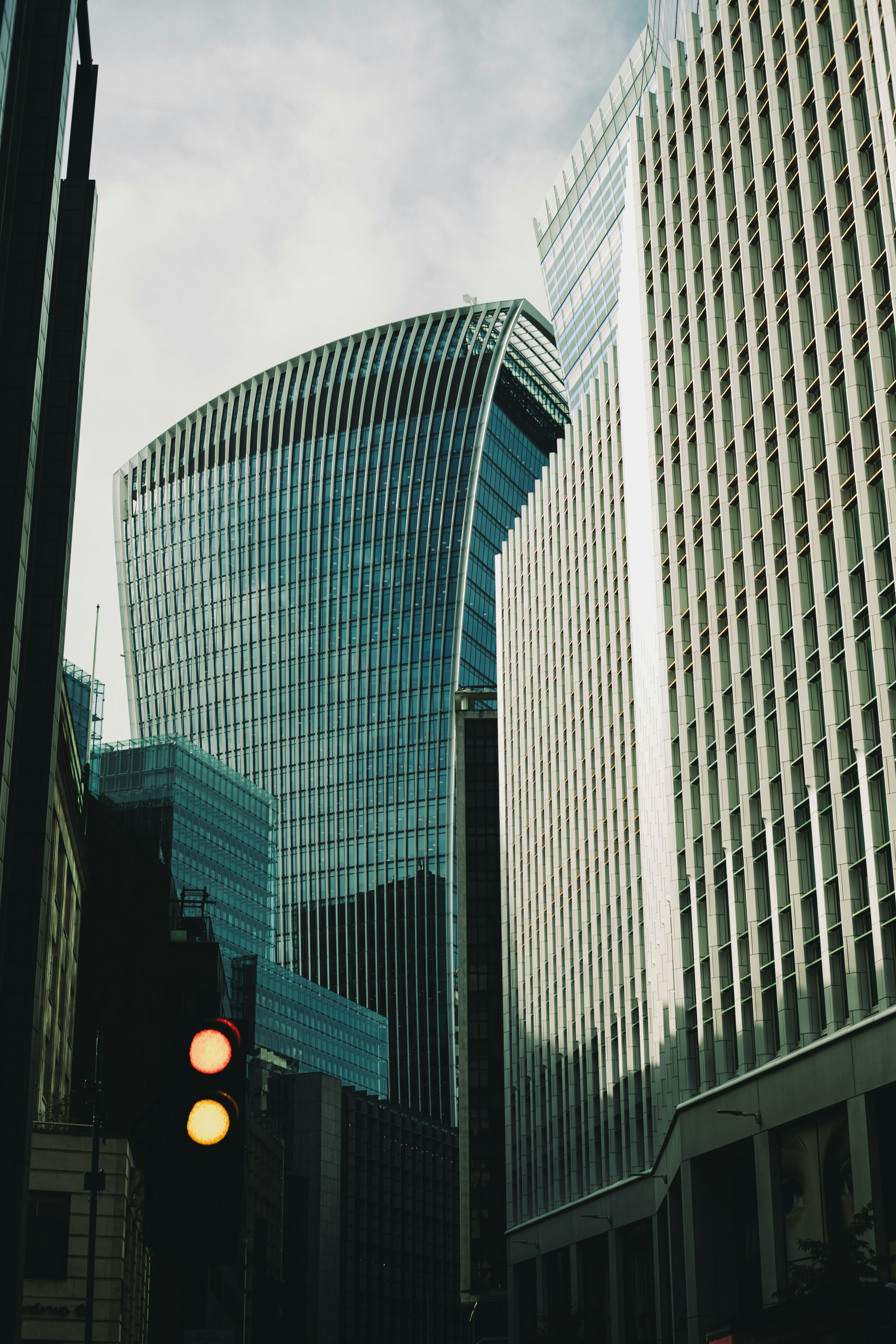 Navigating Debt: Consolidation vs. Restructuring