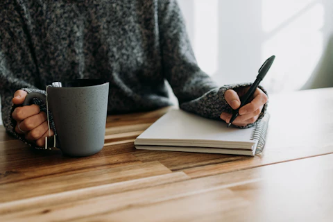 How to track expenses mindfully: 5 steps that change your spending (without a budget)