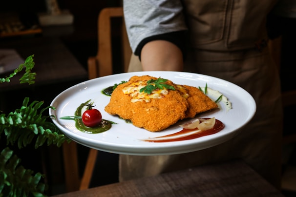 A beautifully arranged plate of client-specific meals.