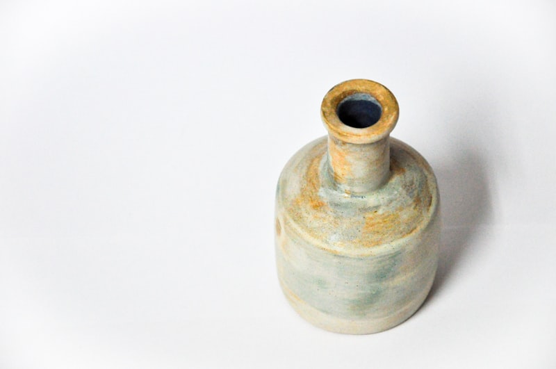 Custom handmade paintings, 15 years experience, 12k+ orders — @few_strokes_left