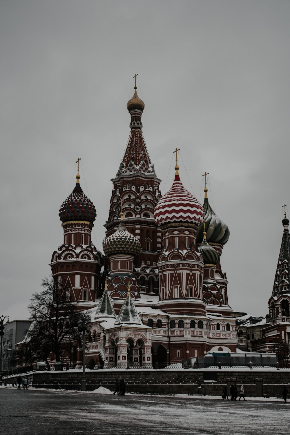 a large building with many spires on top of it