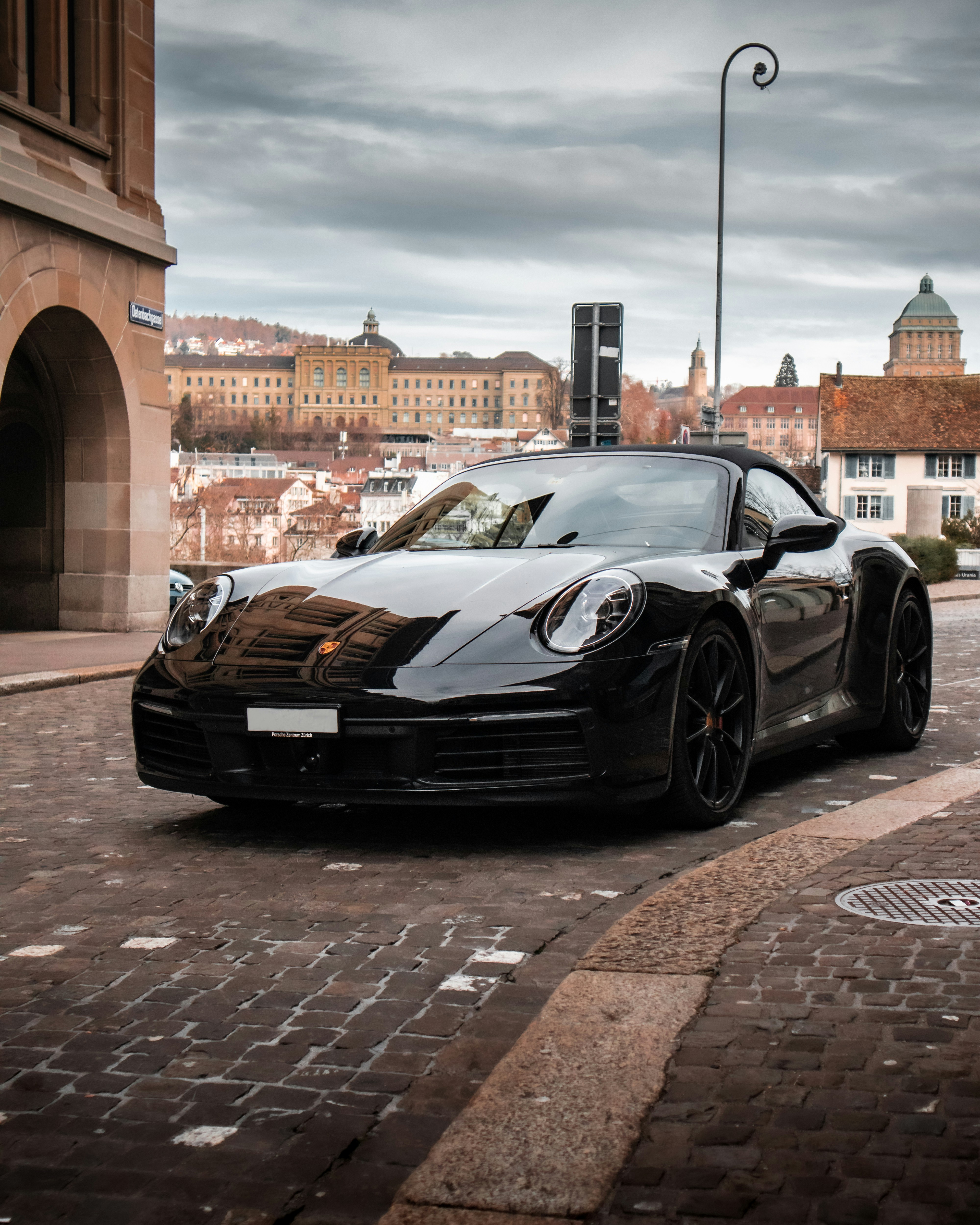 Photo by 100millione