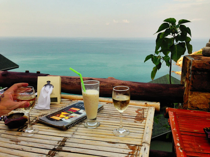 Best Rooftop Cafes in Koh Phangan With Views Worth the Climb