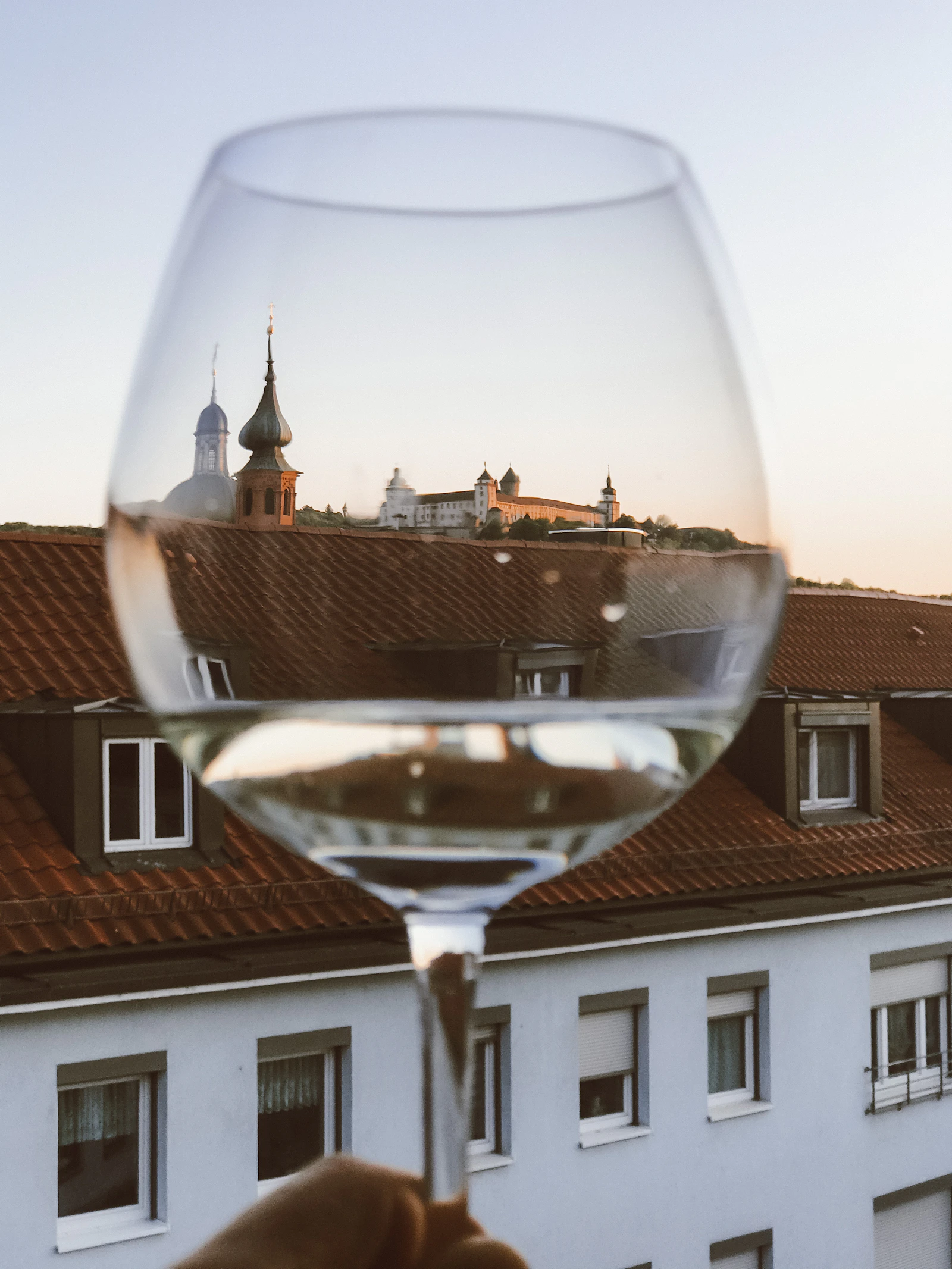 Würzburg Old Town Walk with Wine on the Old Main Bridge