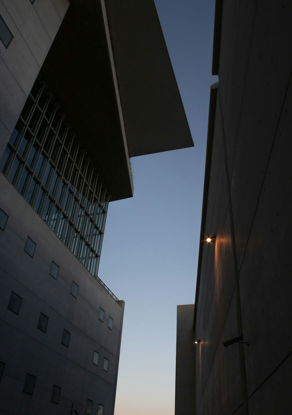 a view of a building and a street light