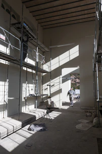 a room that has some kind of scaffolding in it