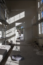 alt="Nettoyage fin de chantier à Paris"