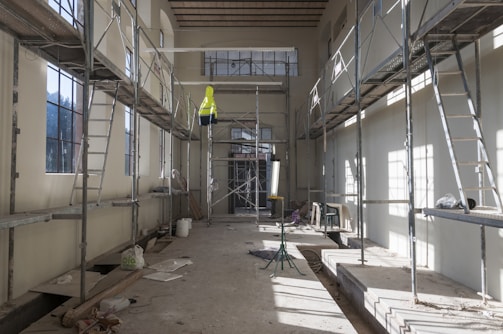 a room with scaffolding and scaffolding on the walls
