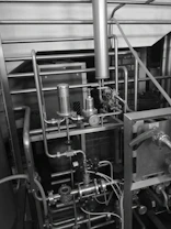 a black and white photo of a machine