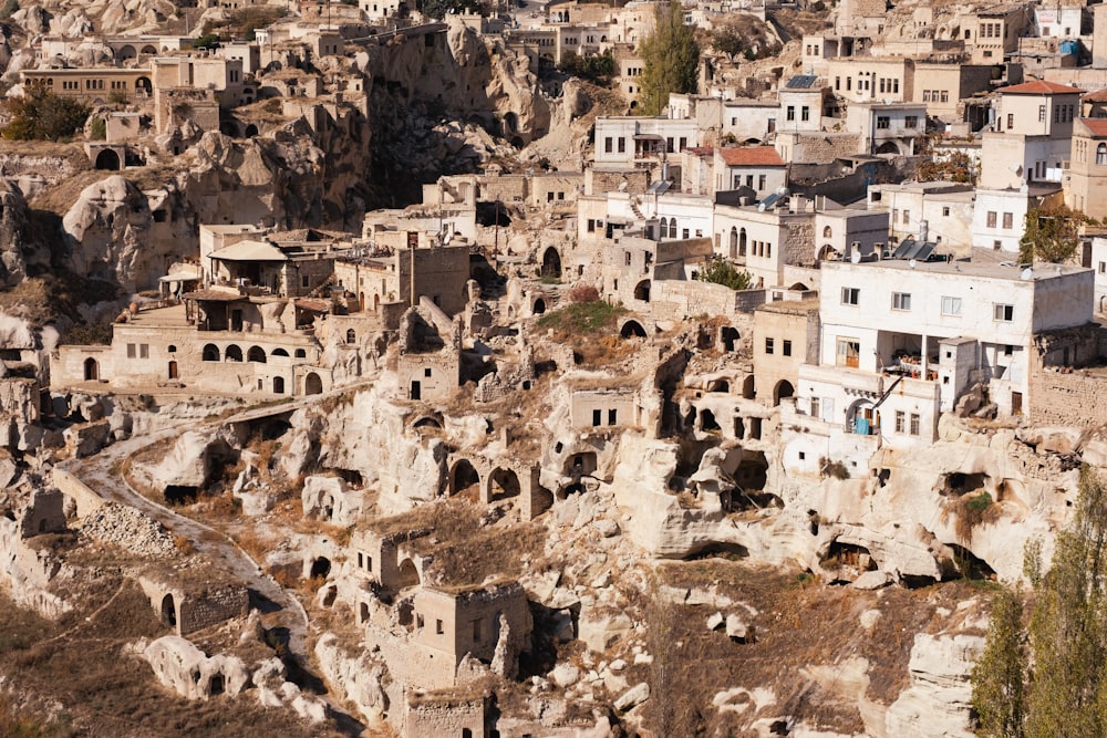 a large group of buildings that are on a hill