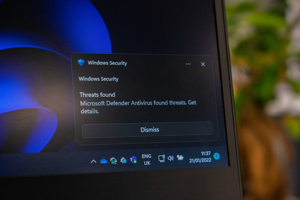 Best 14 Free Anti-virus and Firewall for Windows 11