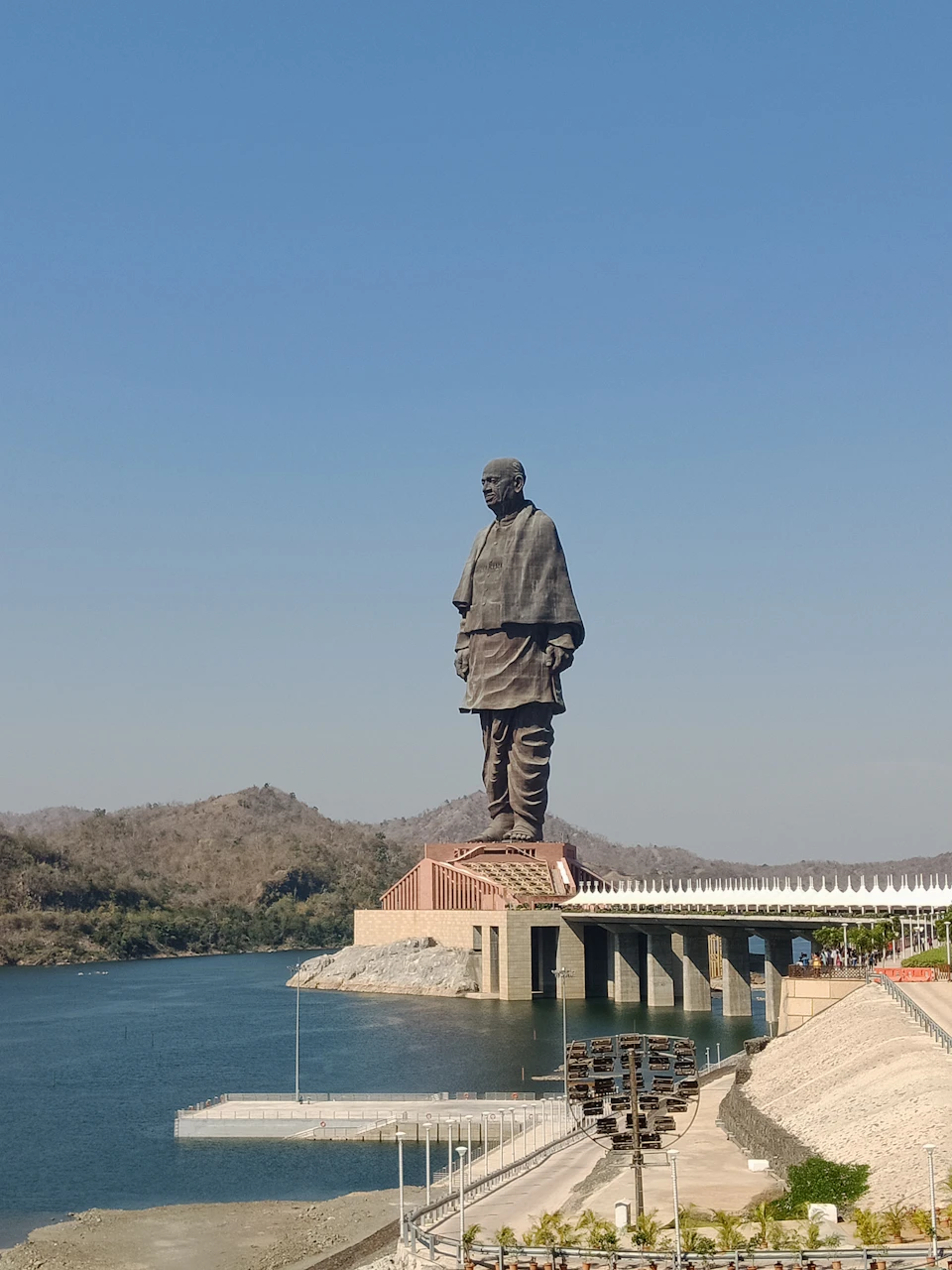 Statue of Unity panoramic view
