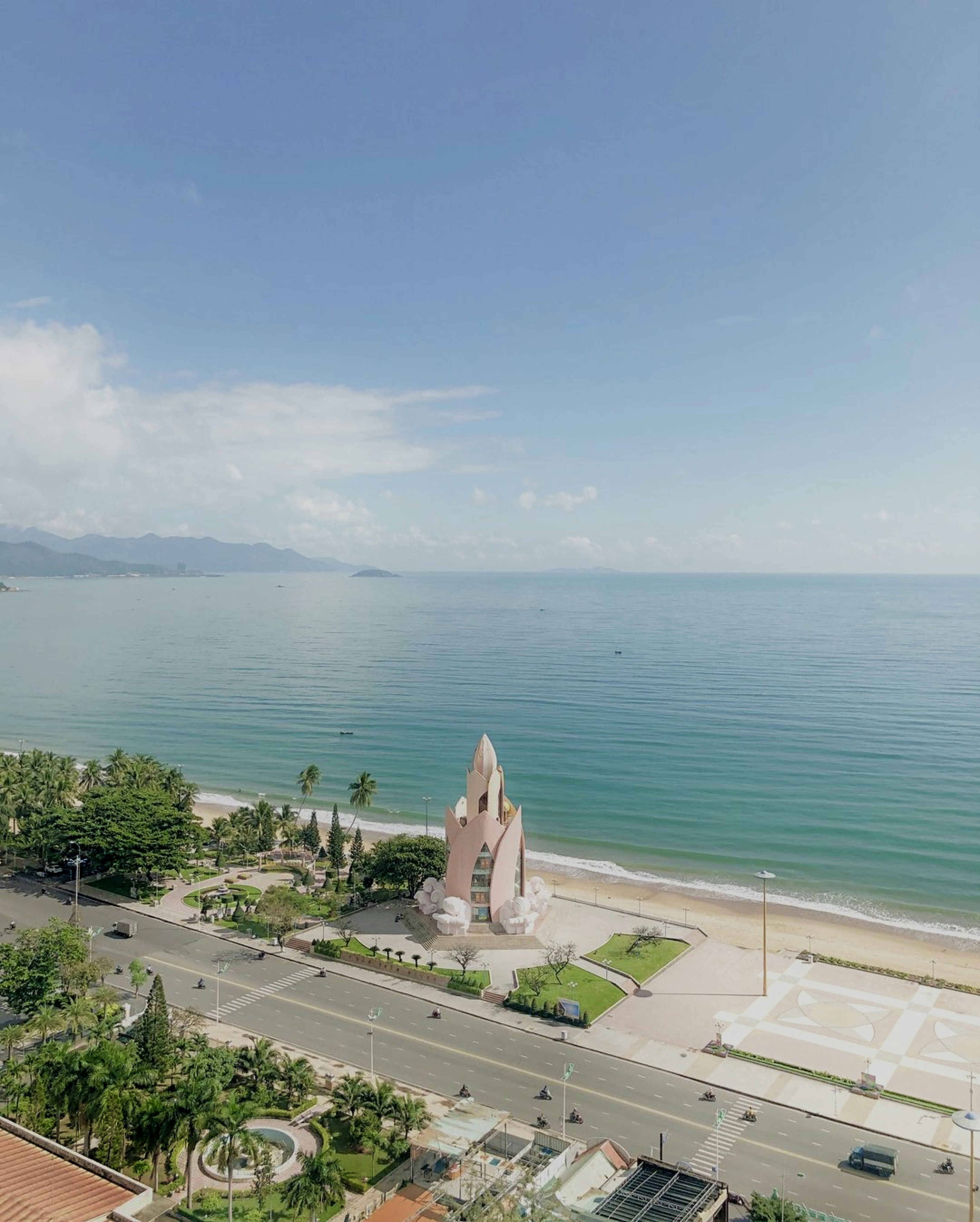 resorts near Bang Nam Priao