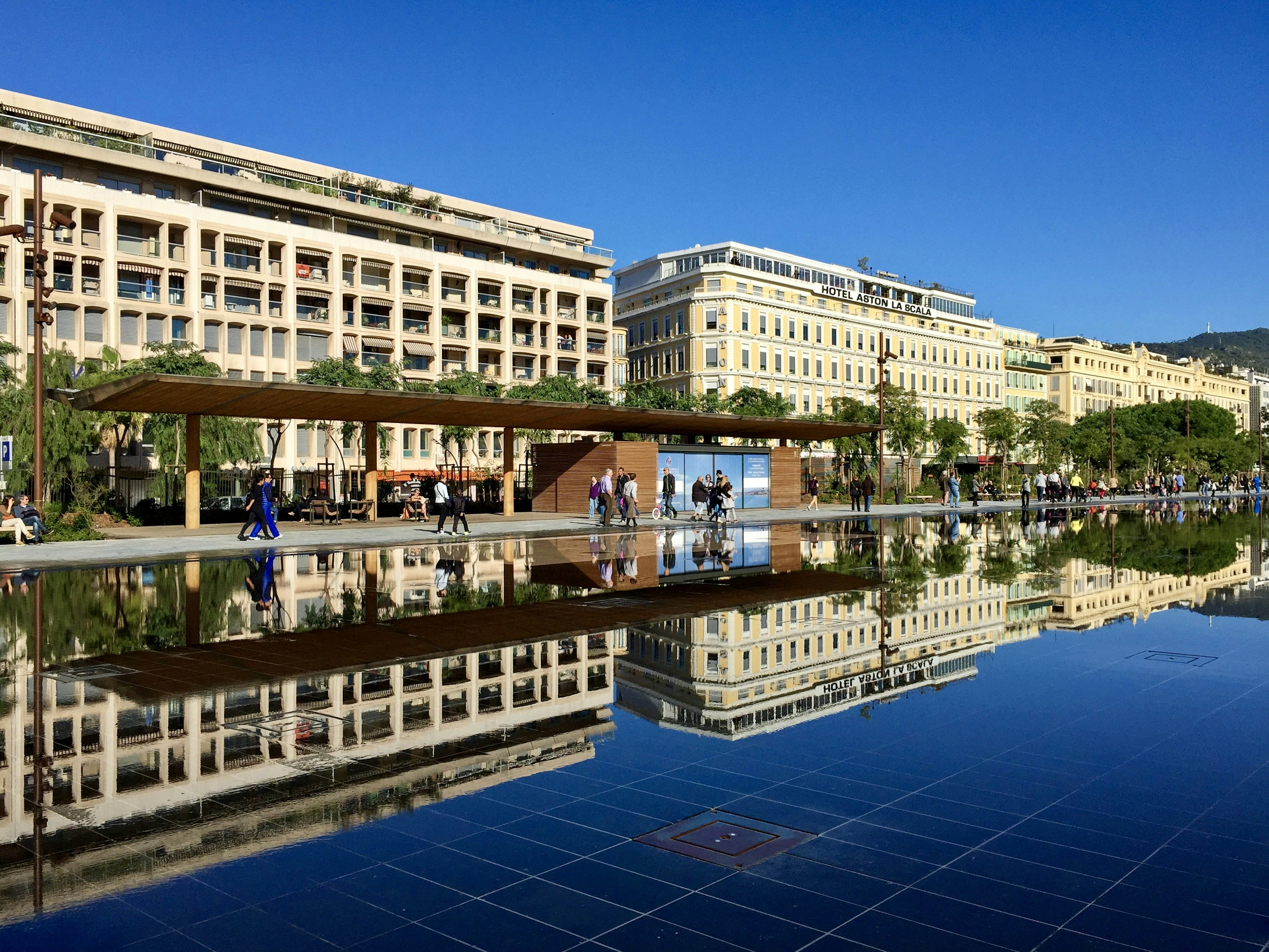 Photo by armand_khoury