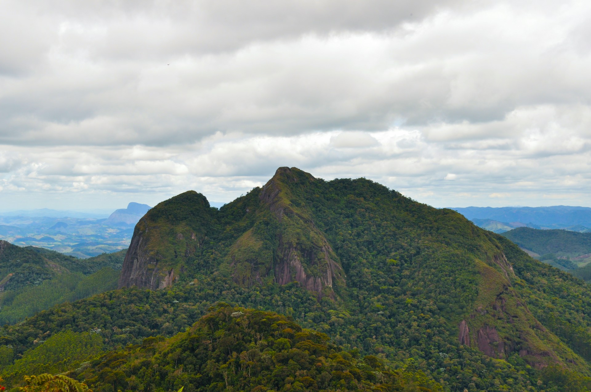 a view of the mountains from a high point of view