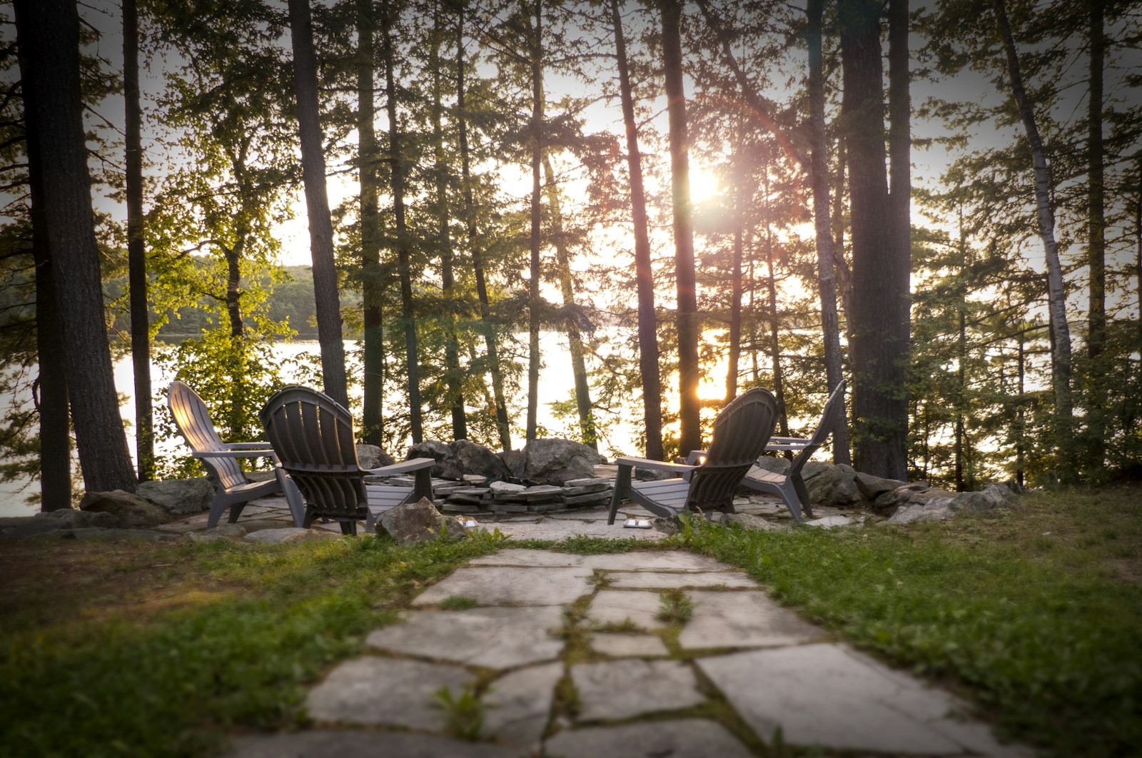 Best Places to Cottage From Ottawa: Top Cottage Destinations Within Driving Distance (2026 Guide)