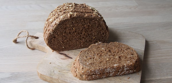 Volkoren Brood met Ei en Rucola