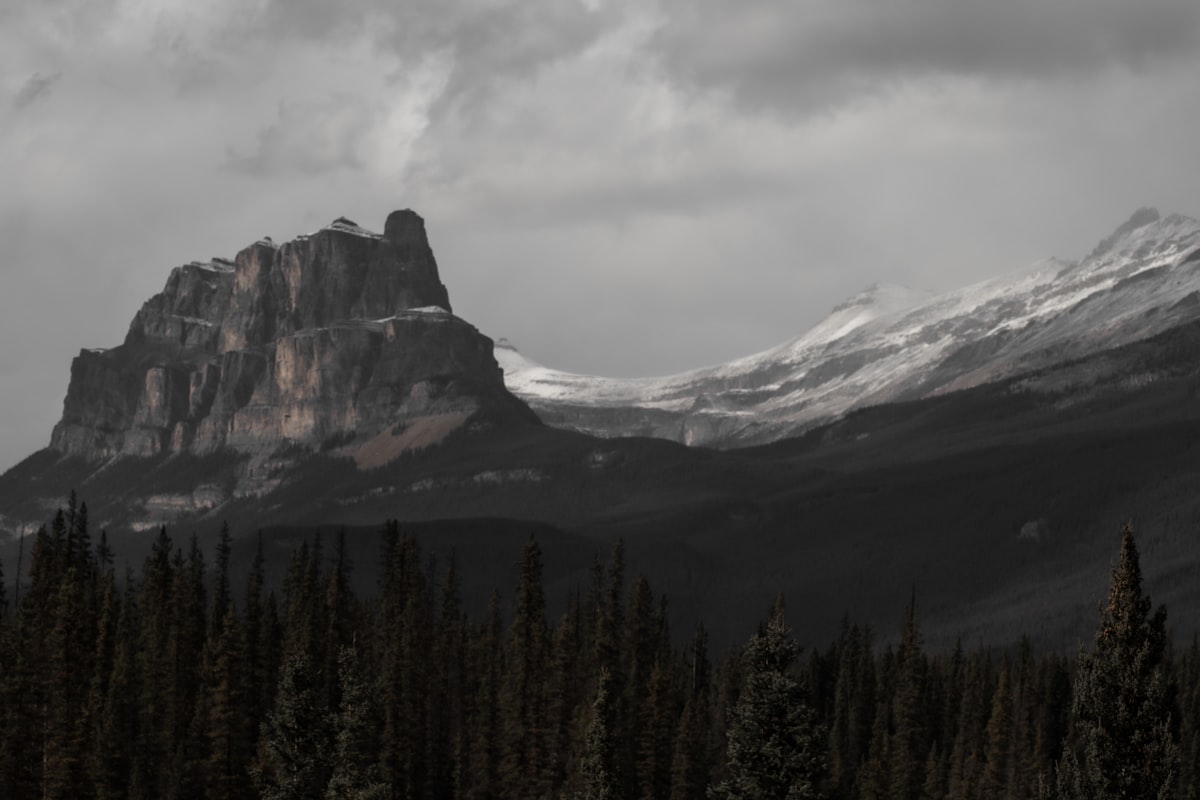 Banff October — first snow on Mount Rundle above the autumn-coloured Bow Valley