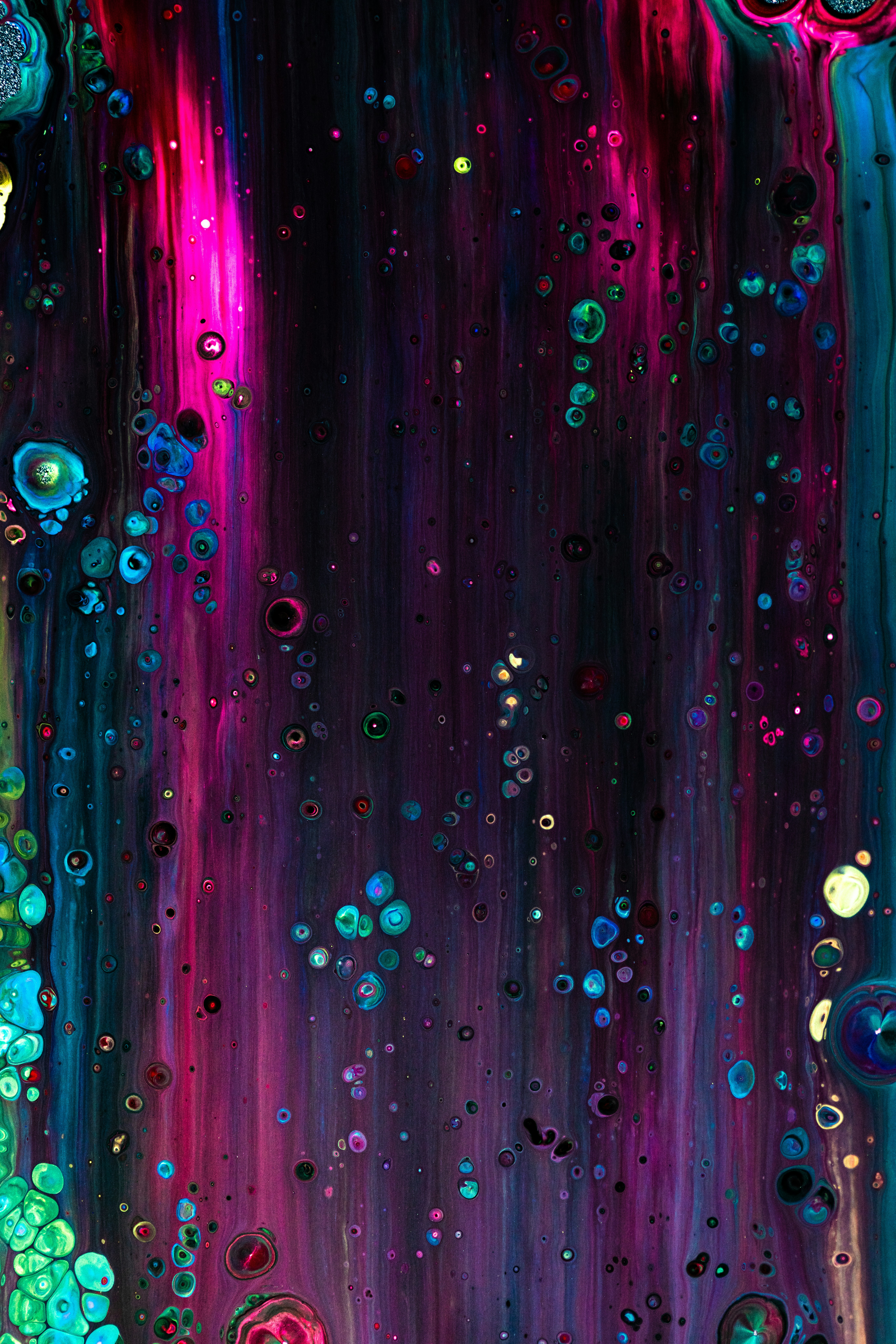 Photo by solenfeyissa