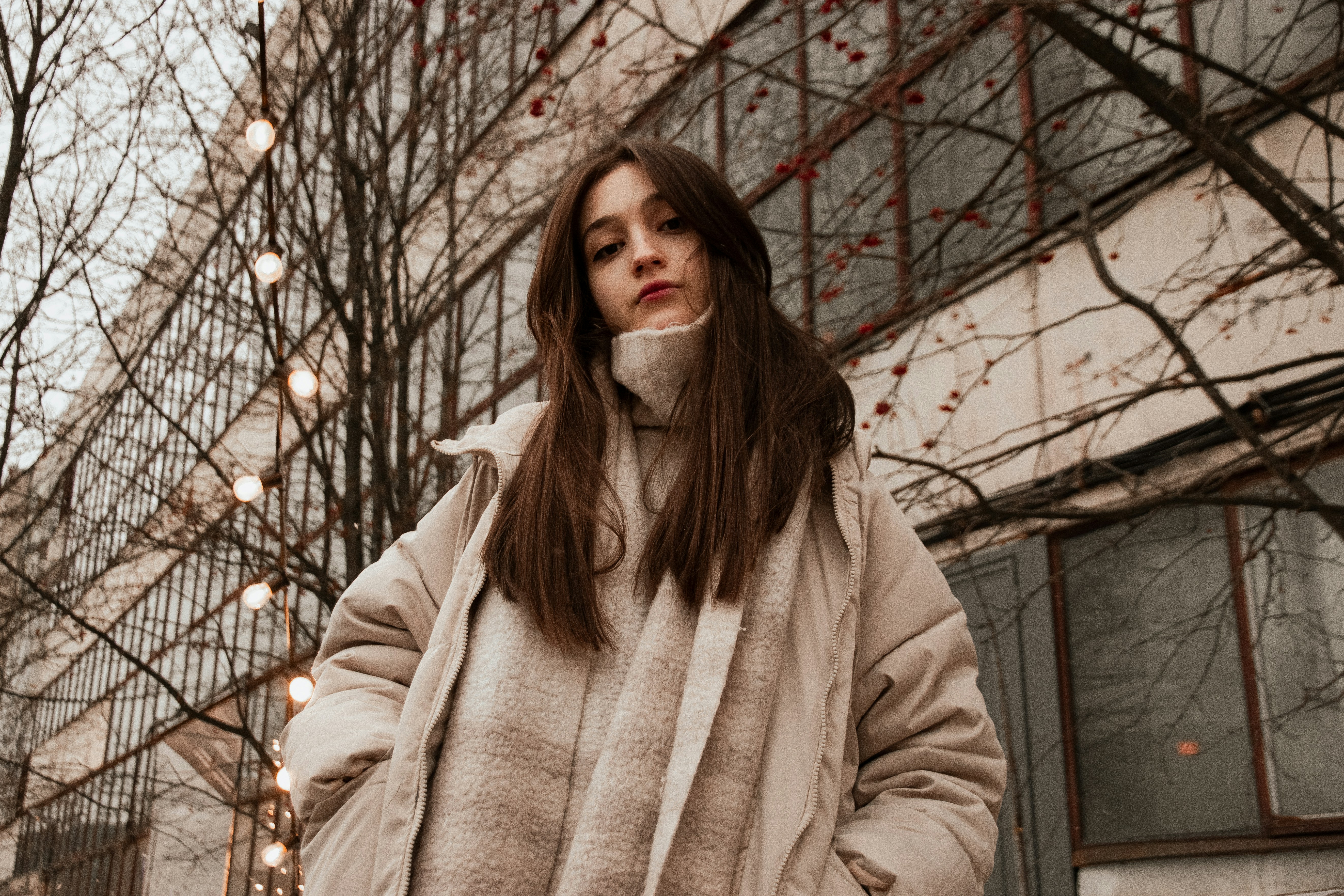 The Secret Behind the Midnight Message: What My Wife Was Hiding During Her Night Shifts