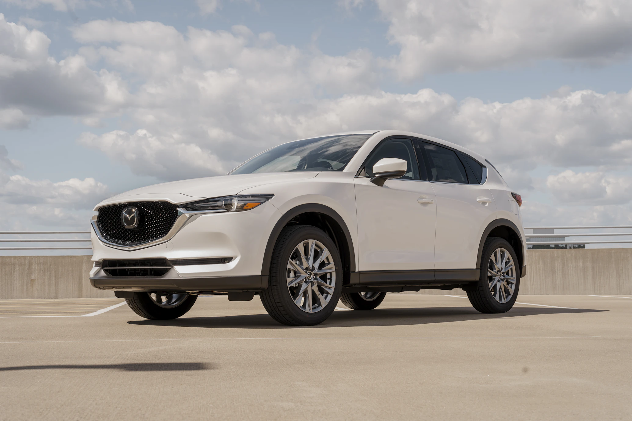 2026 Mazda CX-90 Review: Inline-6 Turbo & PHEV Luxury Lease Deals