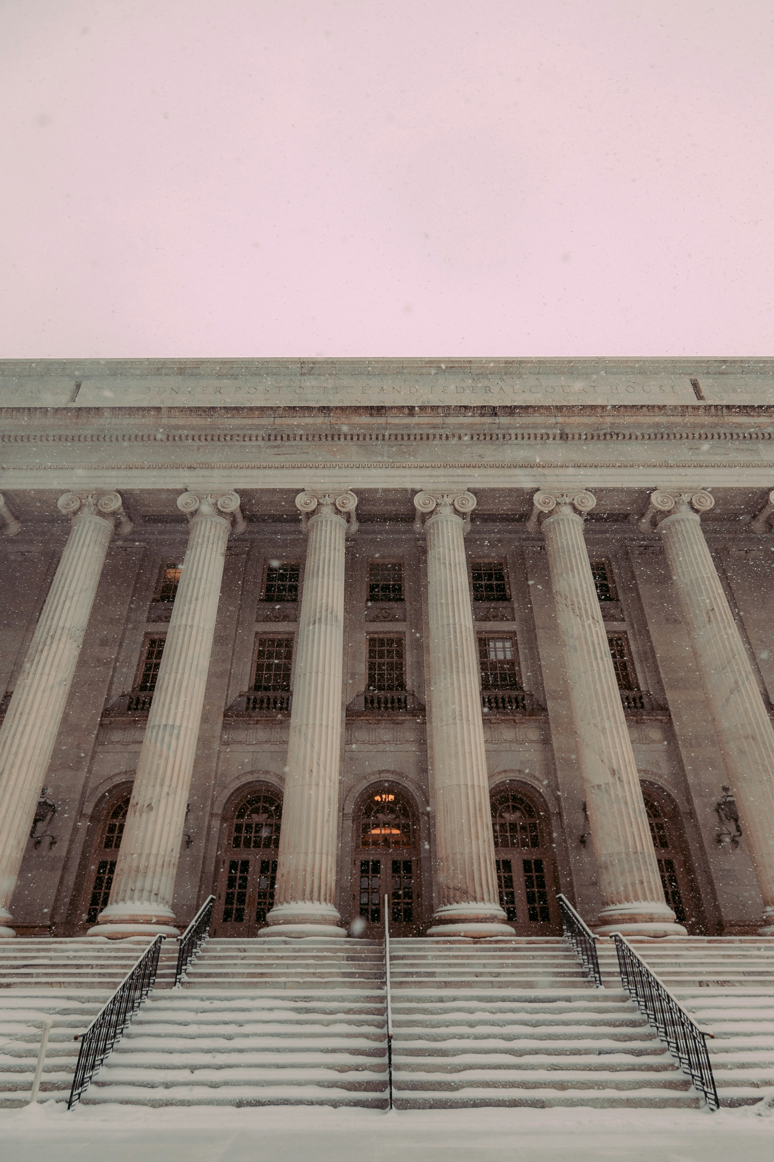 非遵守の真のコスト：香港と中国における税務罰則の比較