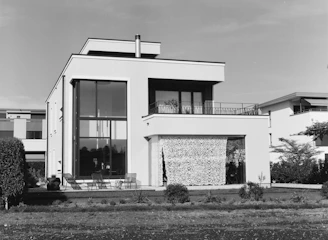 Maison contemporaine : les critères qui comptent vraiment