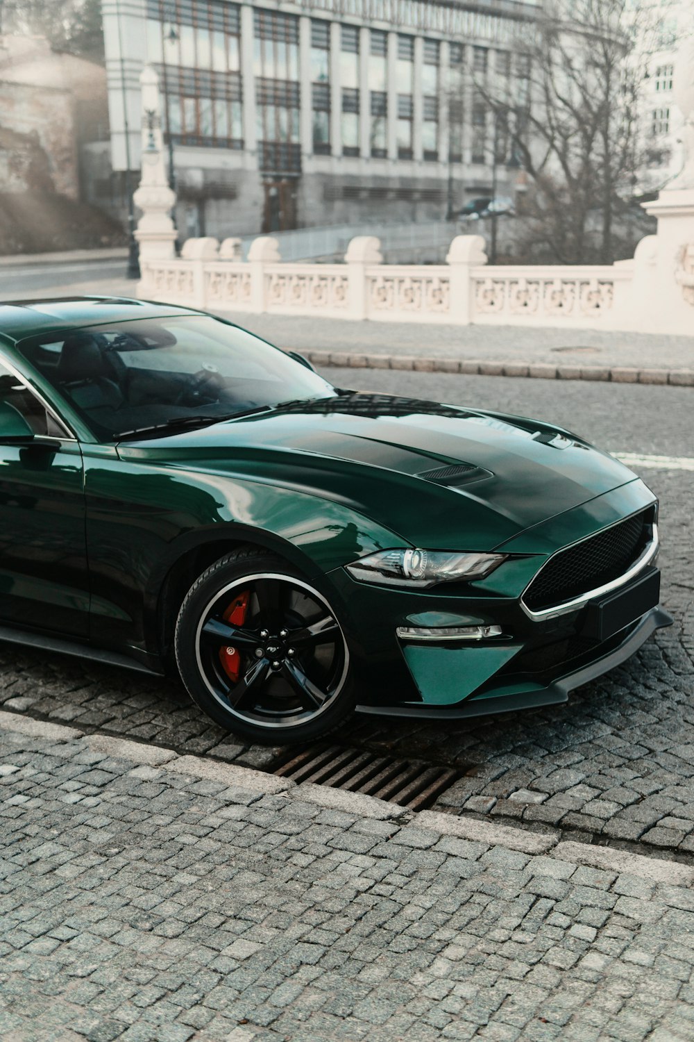 a car parked on the side of a building