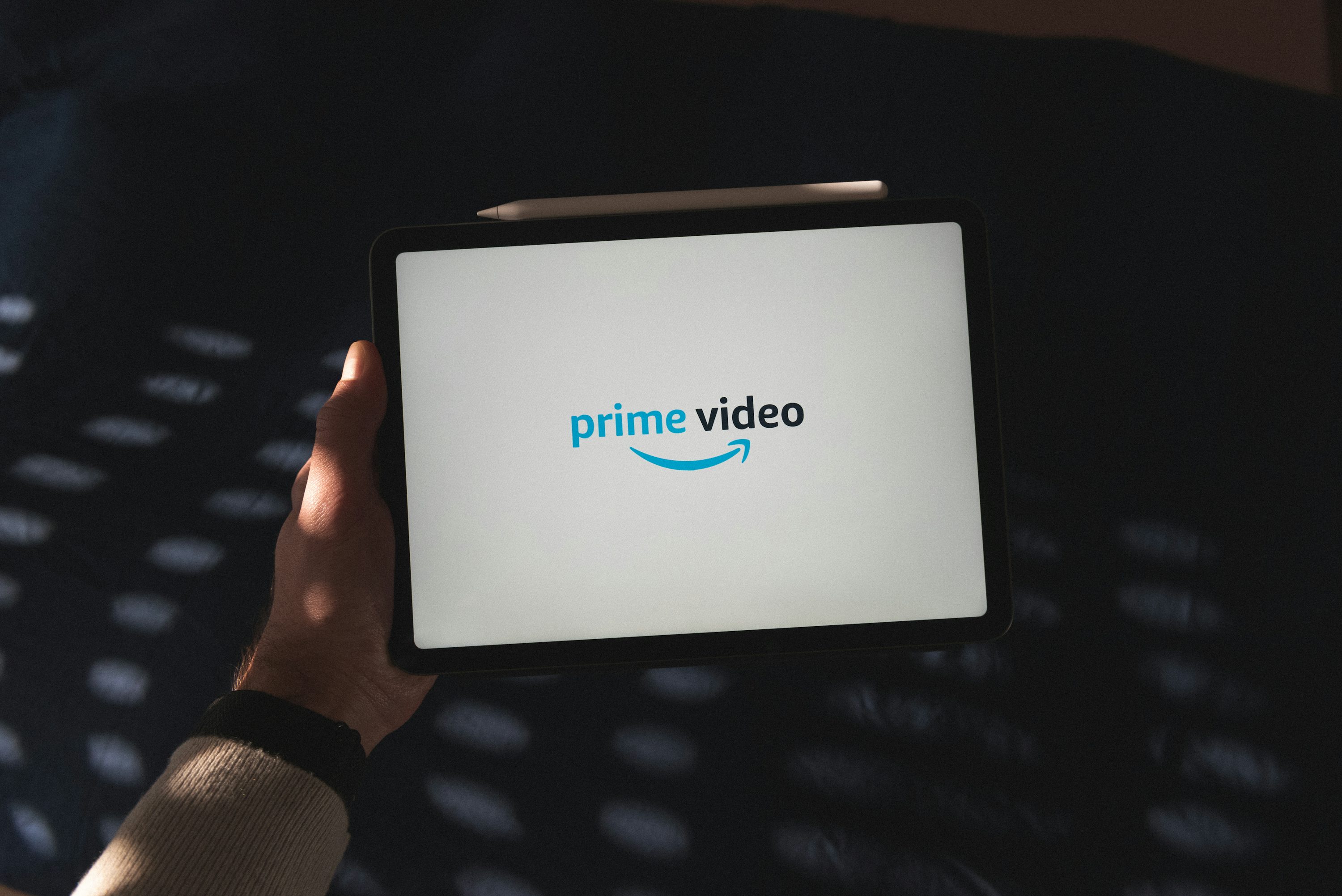 Person troubleshooting IPTV on a tablet