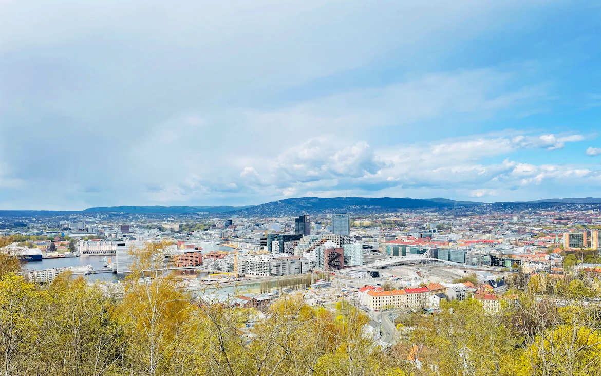 Featured image for Norway’s New E-Invoicing Rules: What SMEs and SaaS Founders Need to Know Before 2027