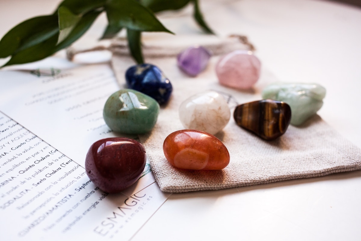 soulwell, chakra, energy points, alignment, balance, mental, physical, stones, third eye, heart