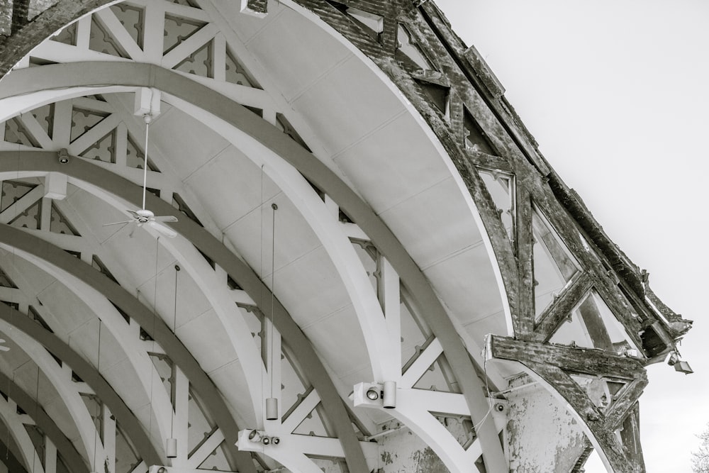 a black and white photo of a large structure