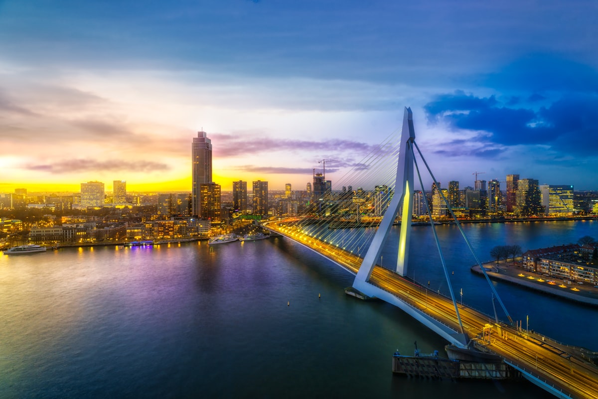 Rotterdam in een weekend: architectuur, havencultuur en de Markthal