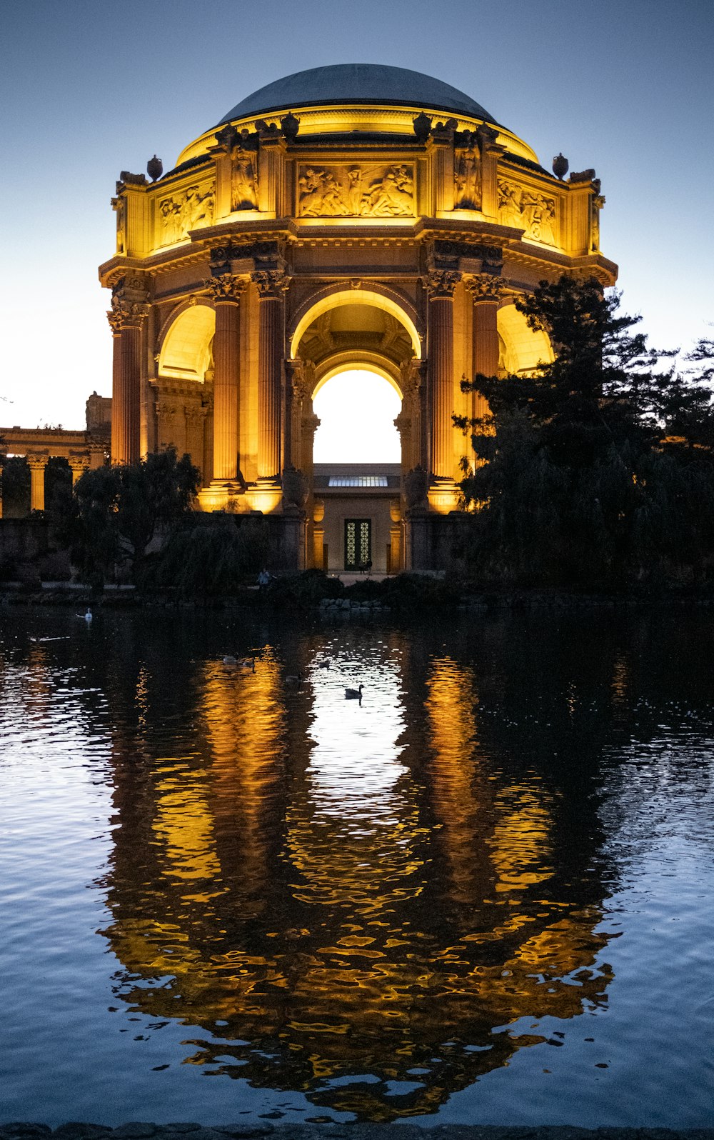 a large building with a dome on top of it