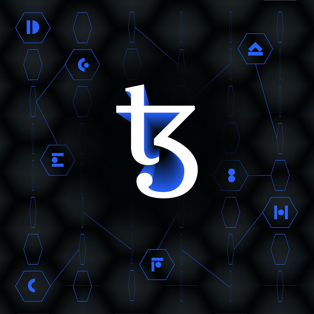 a blue and black background with the letter t5