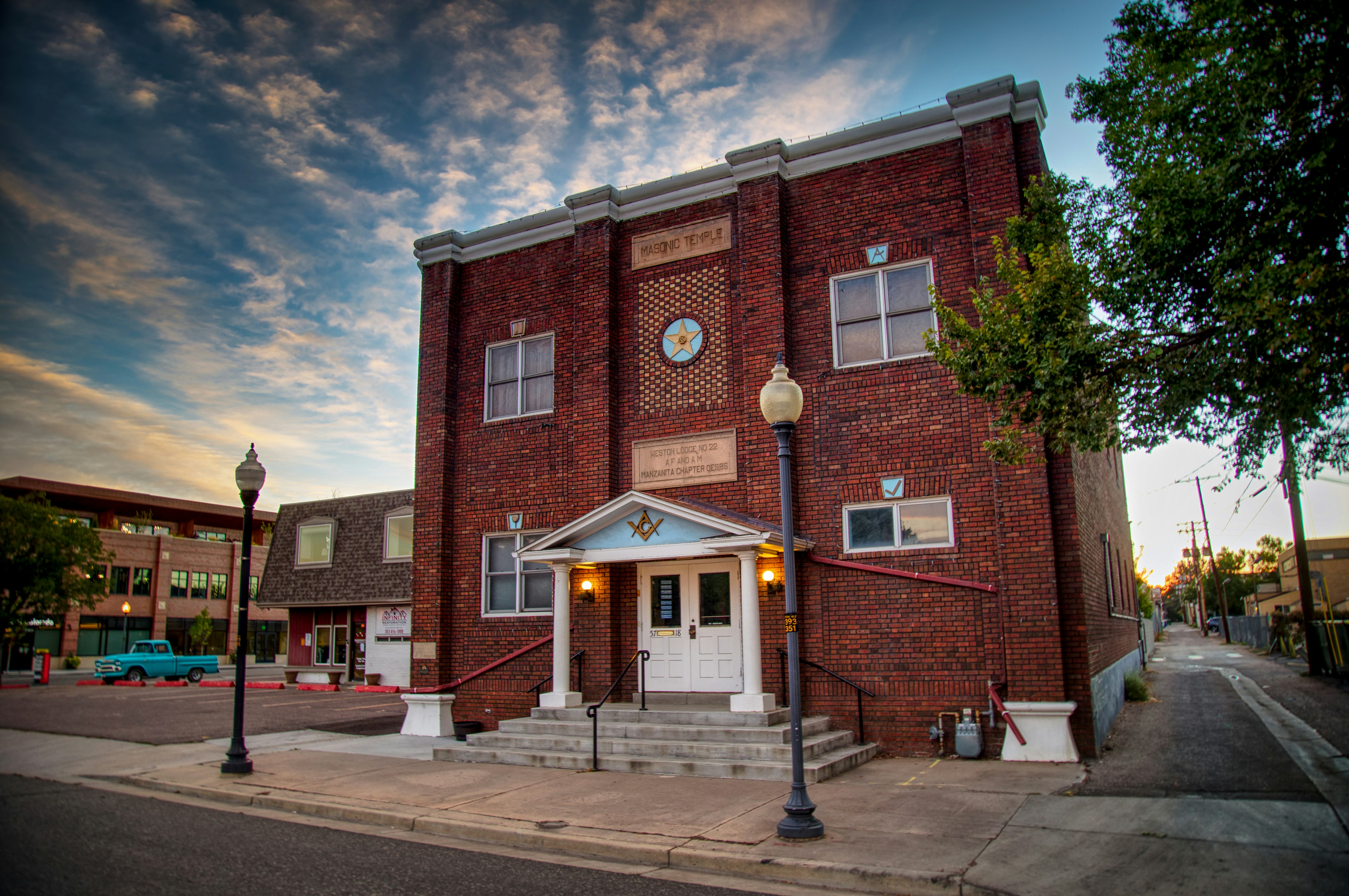 Trivia nights in Littleton, United States