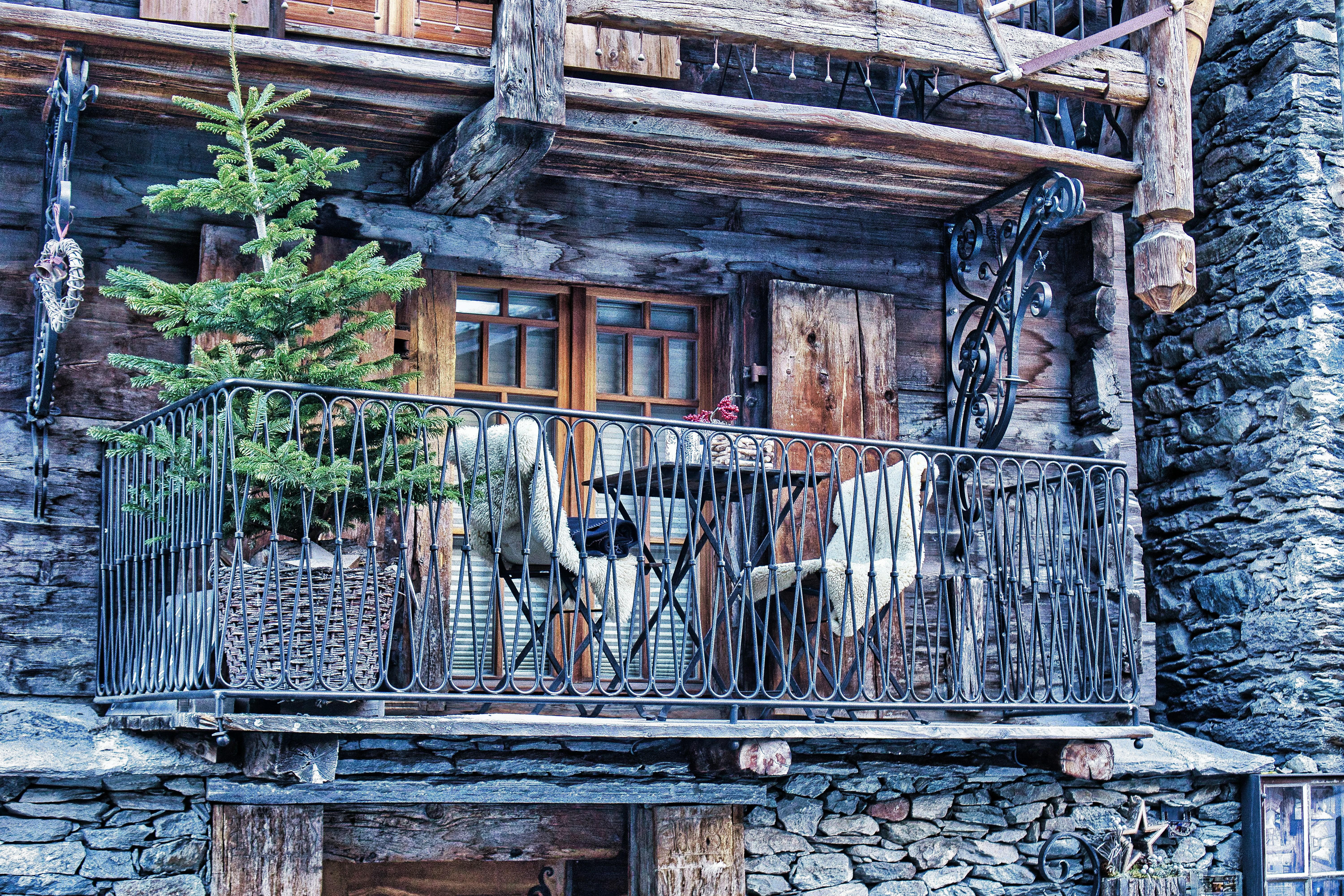 Photo by michaellammli