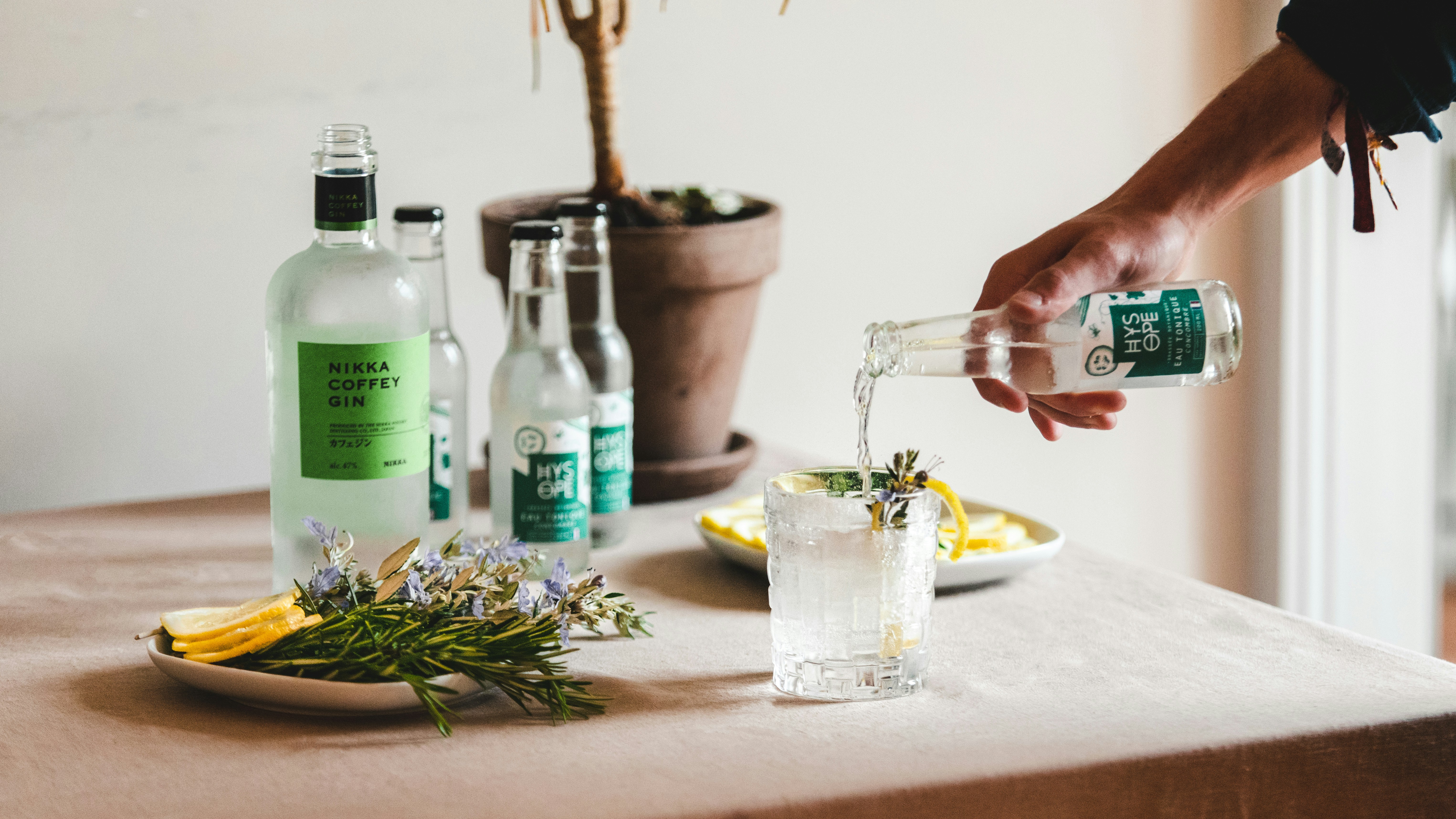 Photo by charles_escat