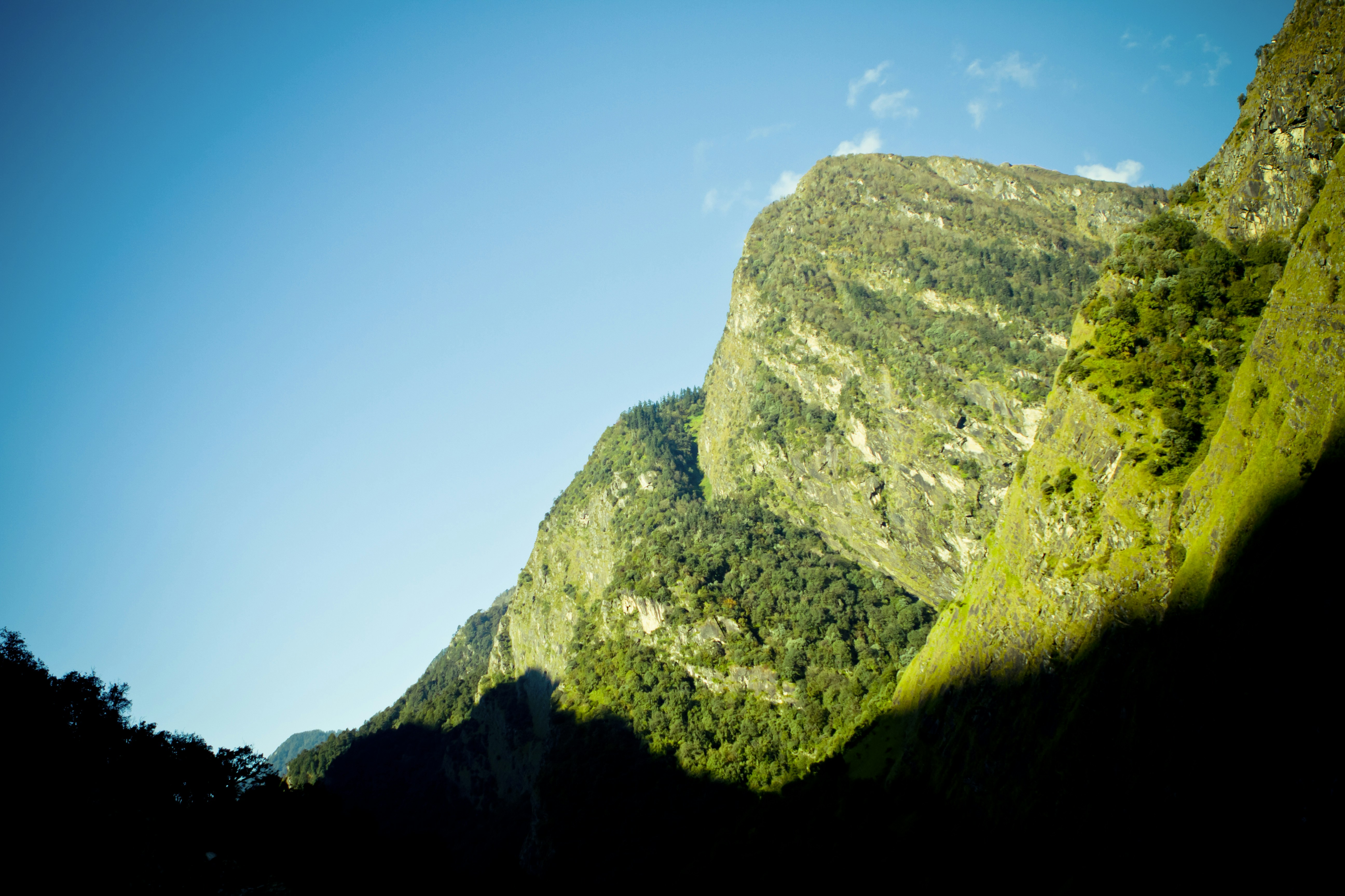 Photo by raimondklavins