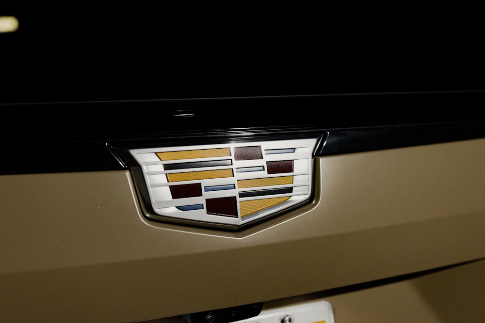 a close up of the emblem on a car