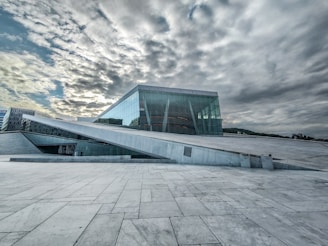 a large building with a sky background