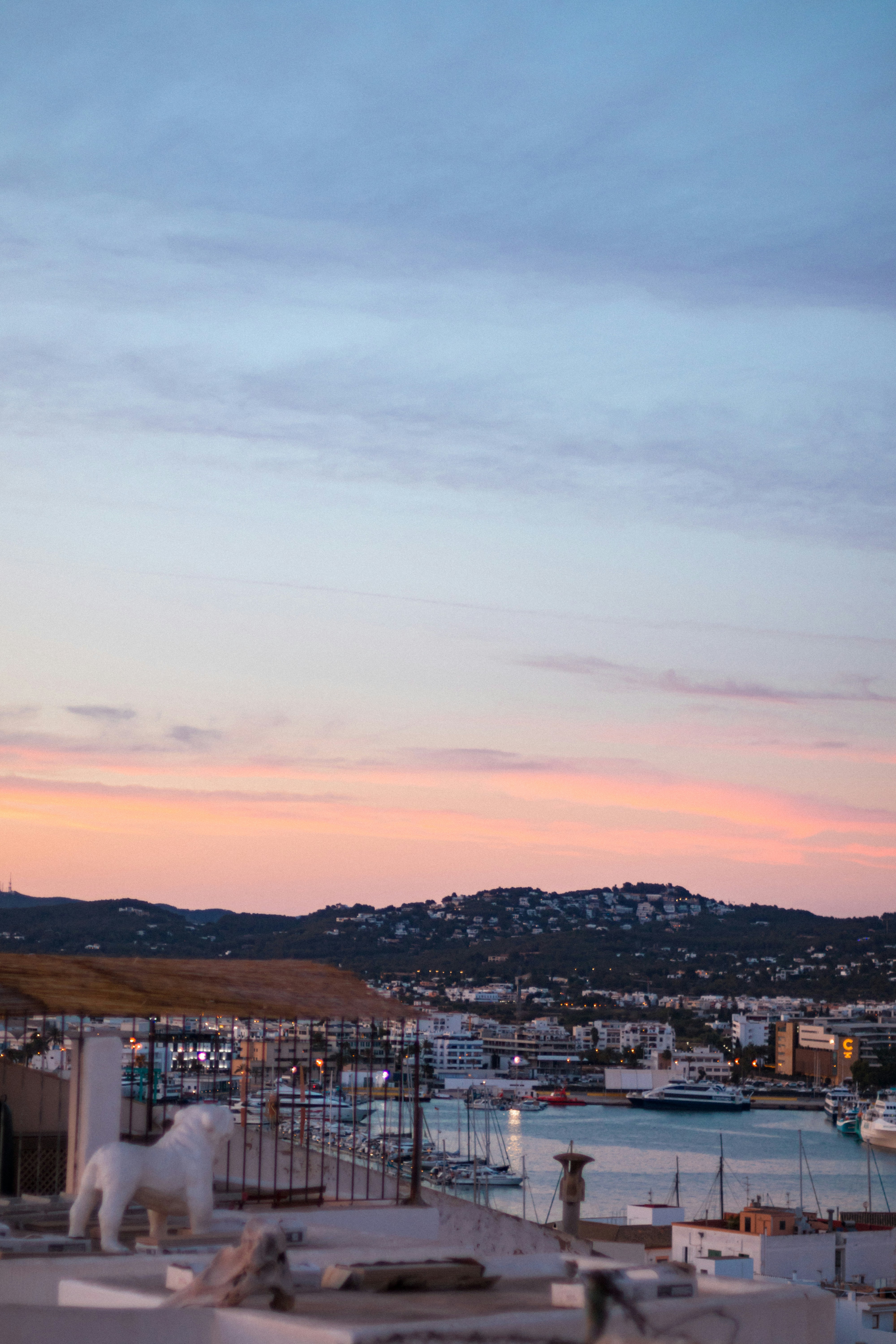 Photo by valentinlacoste