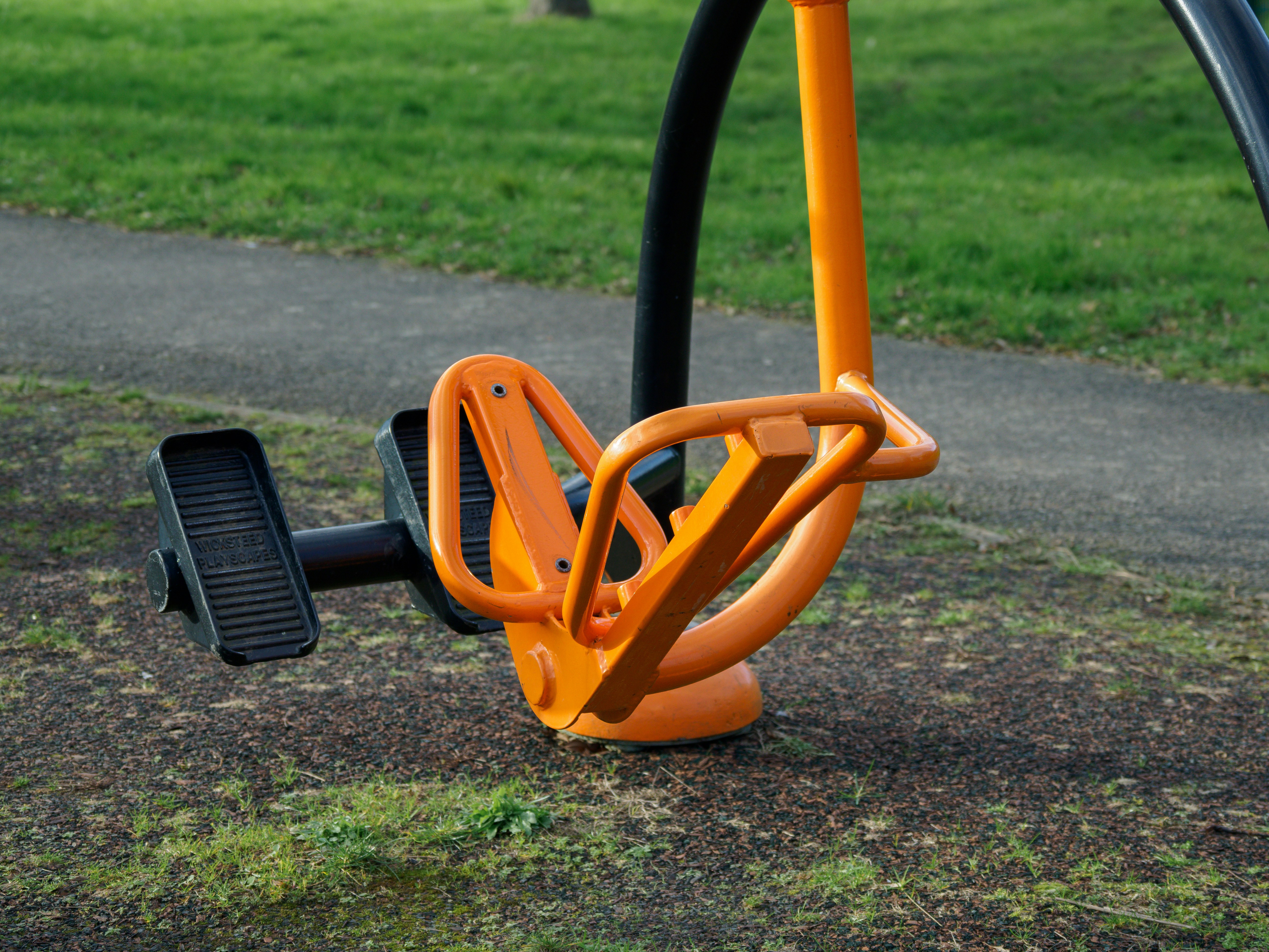 elliptical pedal pair