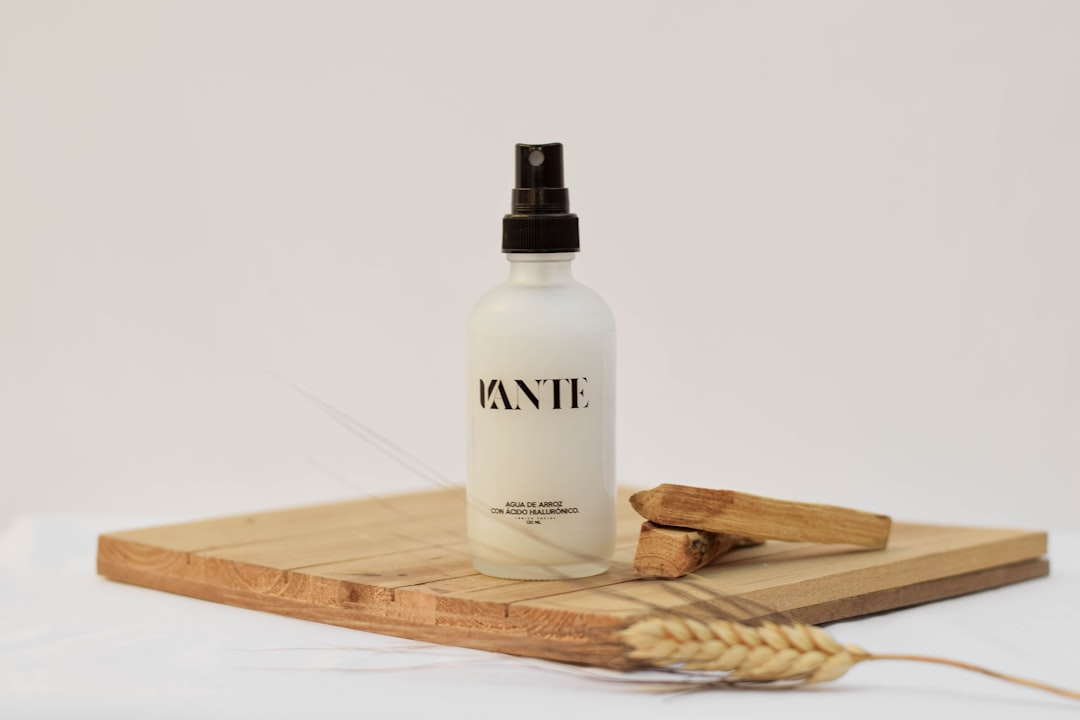a bottle of tante on a cutting board,